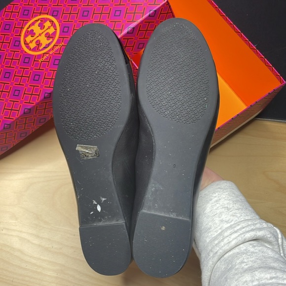 Tory Burch  Everly ballet flat with Napa leather black size 9 - Picture 4 of 6